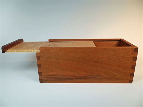 sliding lid storage box